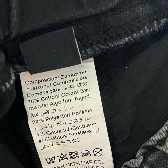 Skinny grey jeans 🩶 - Picture 4 of 5